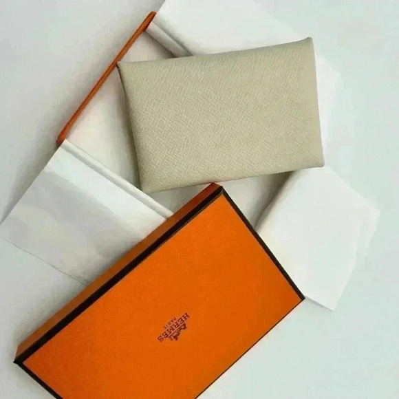 Hermes Calvi Card Holder coin purse Epsom off white Craie new in box - Picture 10 of 15